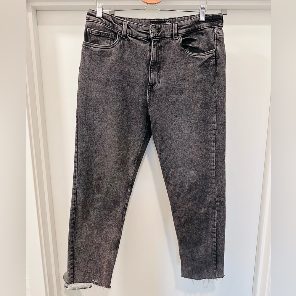 1465 SLIM-FIT MOM JEANS